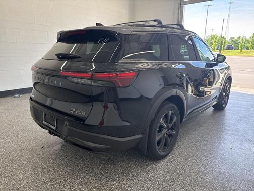 2t Mnrl Blk 2027 INFINITI QX60 AUTOGRAPH