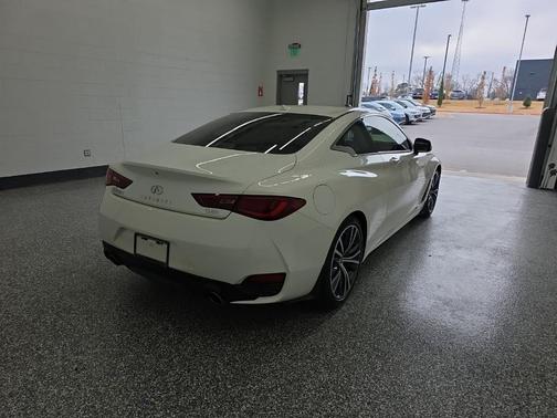 2019 INFINITI Q60 3.0t LUXE