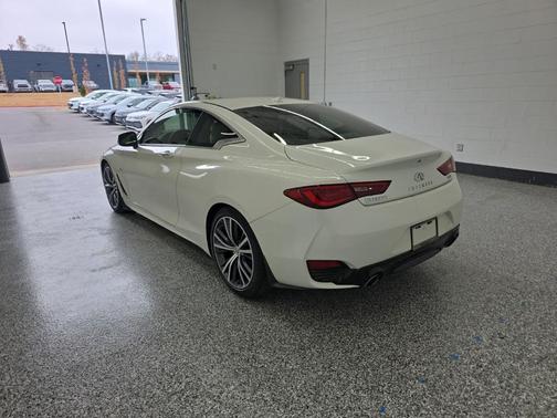 2019 INFINITI Q60 3.0t LUXE