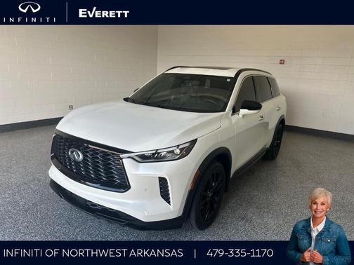 Majestic White 2025 INFINITI QX60 Luxe