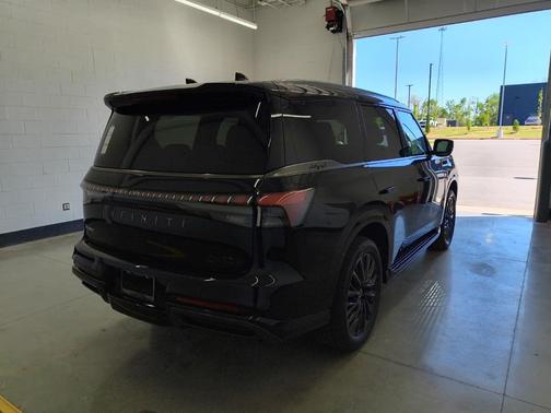 2025 INFINITI QX80 AUTOGRAPH