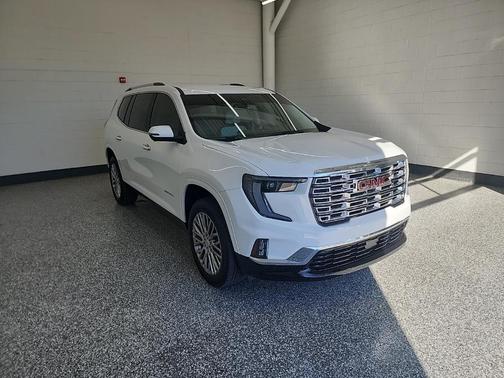 2024 GMC Acadia Denali
