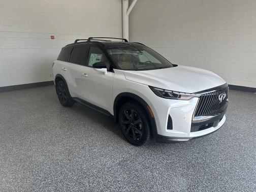2t Rad Wht 2027 INFINITI QX60 AUTOGRAPH