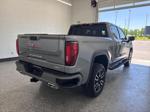 Sterling 2025 GMC Sierra 1500 AT4