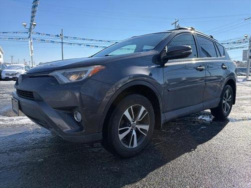 2018 Toyota RAV4 XLE