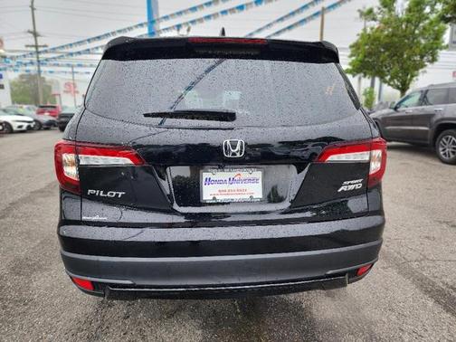 2022 Honda Pilot AWD Sport