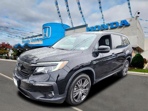 2022 Honda Pilot AWD Sport