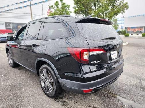 2022 Honda Pilot AWD Sport