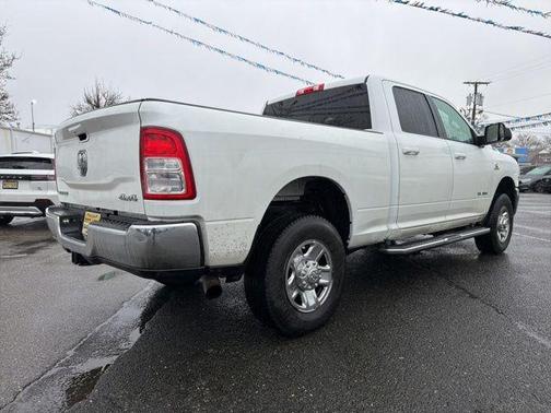 2022 RAM 2500 Big Horn Crew Cab 4x4 6'4' Box