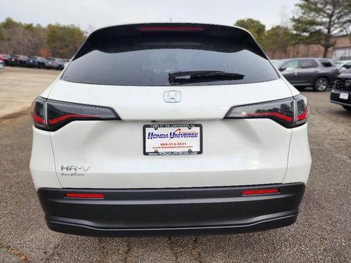 2026 Honda HR-V LX