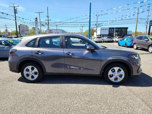 2023 Honda HR-V LX