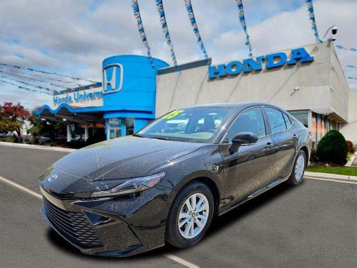 Midnight Black Metallic 2025 Toyota Camry XLE