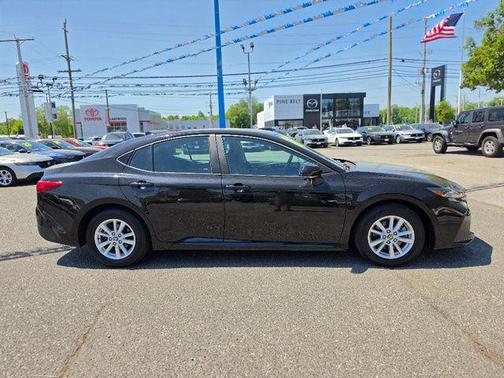 Midnight Black Metallic 2025 Toyota Camry XLE