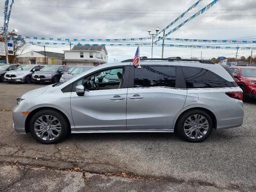 2025 Honda Odyssey Touring