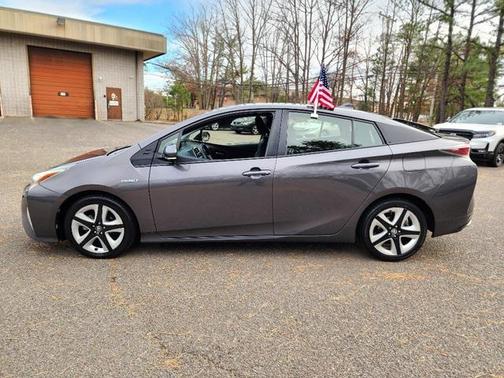 2017 Toyota Prius Three Touring