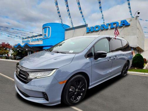 2024 Honda Odyssey Sport