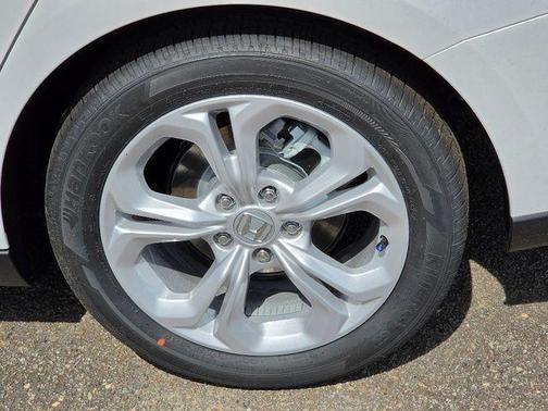Platinum White Pearl 2026 Honda Accord LX 1.5T