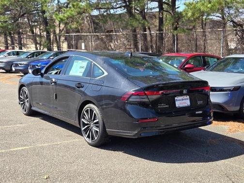 2025 Honda Accord Hybrid Touring