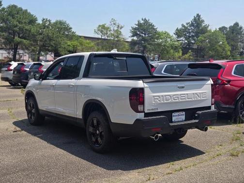2025 Honda Ridgeline Black