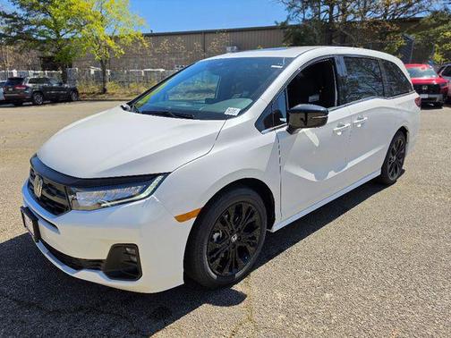 Platinum White Pearl 2026 Honda Odyssey Sport-L