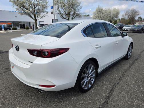 Snowflake White Pearl Mica 2023 Mazda Mazda3 FWD w/Preferred Package