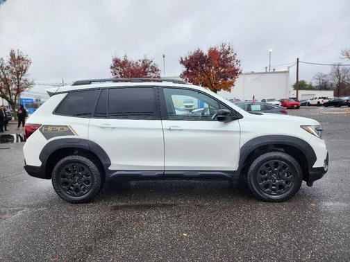 2022 Honda Passport AWD TrailSport