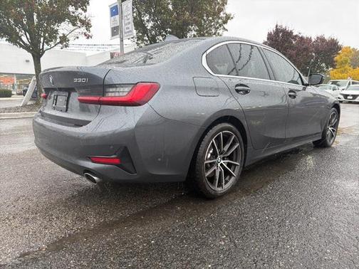 2021 BMW 330 xDrive