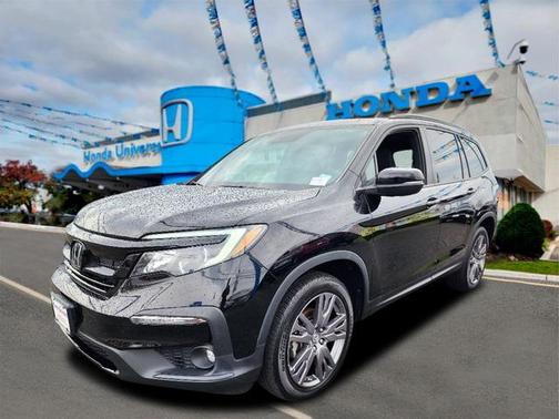 2022 Honda Pilot AWD Sport
