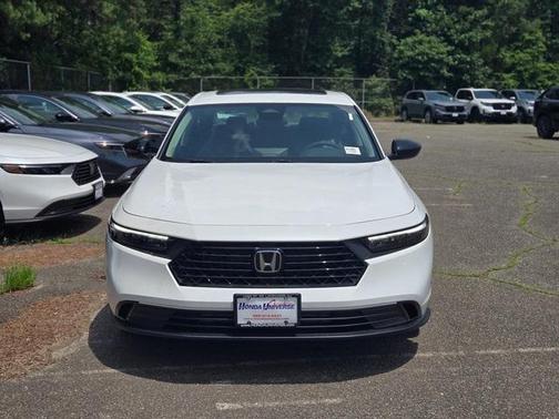 2025 Honda Accord Sport SE 1.5T