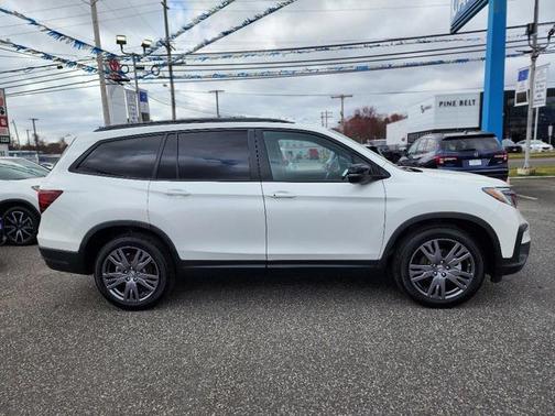 2022 Honda Pilot AWD Sport
