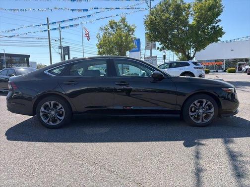 Crystal Black Pearl 2023 Honda Accord EX