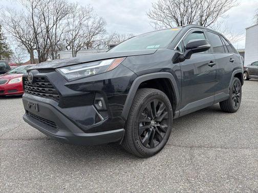 2023 Toyota RAV4 XLE Premium