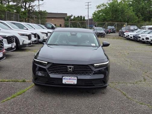 2025 Honda Accord LX 1.5T