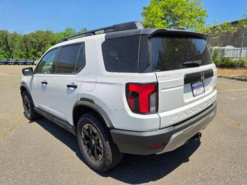 Platinum White Pearl 2026 Honda Passport AWD TrailSport Elite