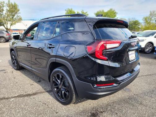 2022 GMC Terrain SLT