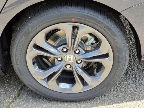 Meteorite Gray Metallic 2026 Honda Accord Hybrid EX-L