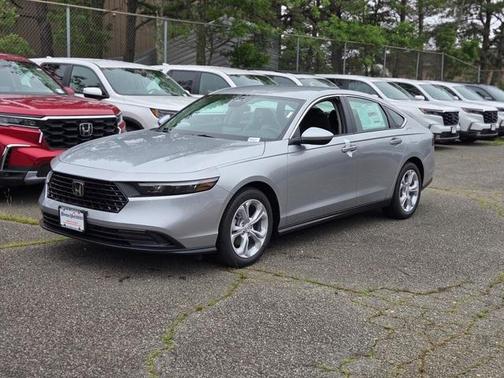 2025 Honda Accord LX 1.5T