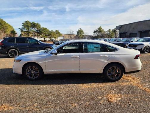 2025 Honda Accord Hybrid EX-L