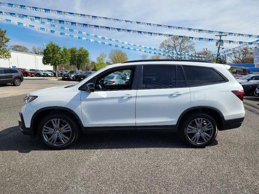 2022 Honda Pilot AWD Sport