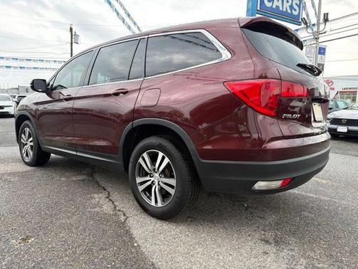 Deep Scarlet Pearl 2018 Honda Pilot EX-L