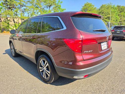 Deep Scarlet Pearl 2018 Honda Pilot EX-L