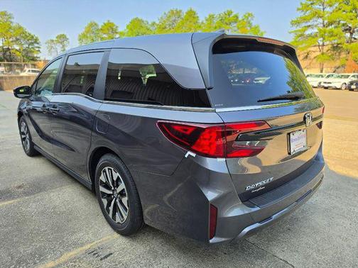 Modern Steel Metallic 2026 Honda Odyssey EX-L