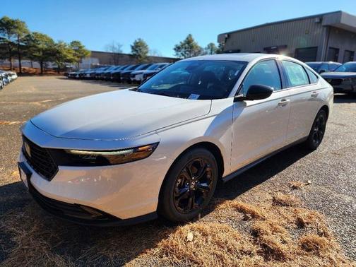 2025 Honda Accord Sport SE 1.5T