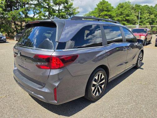 Modern Steel Metallic 2026 Honda Odyssey EX-L