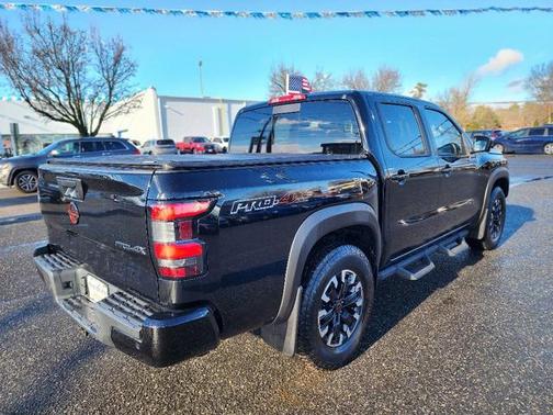 2024 Nissan Frontier PRO-4X