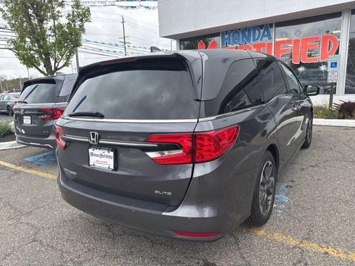 2023 Honda Odyssey Elite