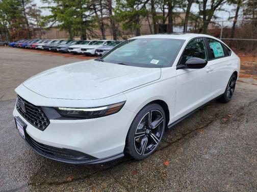 Platinum White Pearl 2026 Honda Accord Hybrid Sport