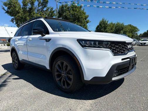 Glacial White Pearl 2023 Kia Sorento EX