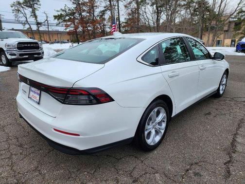 2024 Honda Accord LX 1.5T