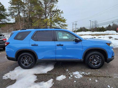 2024 Honda Pilot TrailSport